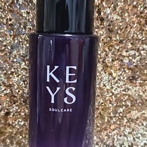 Let me glow illuminating serum